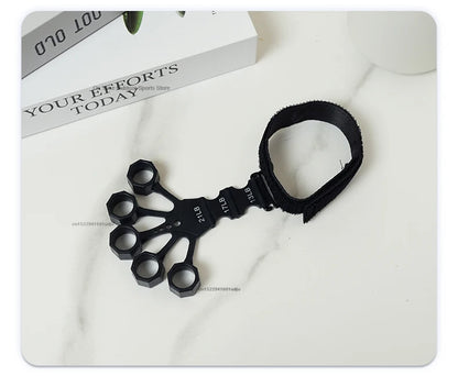 Hand Grip tool foreams